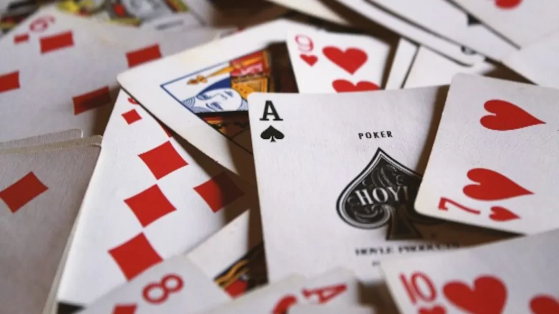 How Does Rummy Card Games Work?